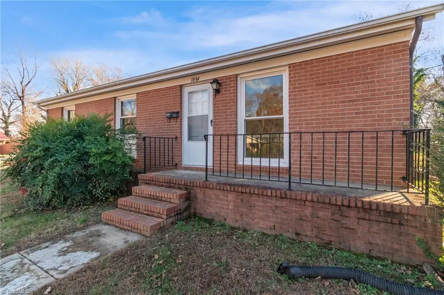 1884 Deborah Lane, Winston Salem, NC 27103 - Image #2