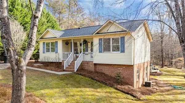 205 Marie Drive, King, NC 27021