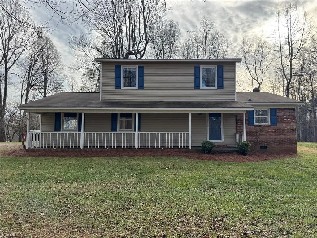 656 Hills Presbyterian Church Road, Pilot Mountain, NC 27041 - Image #1