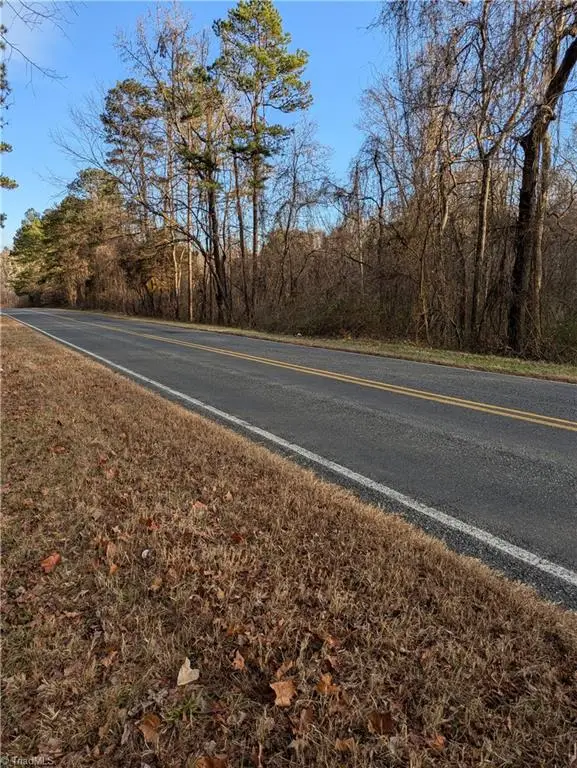 238 Spur Road, Greensboro, NC 27406 - Image #3