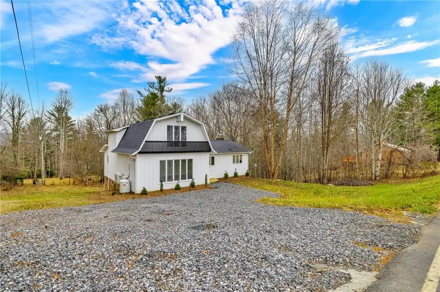 680 Nikanor Road, West Jefferson, NC 28694 - Image #2