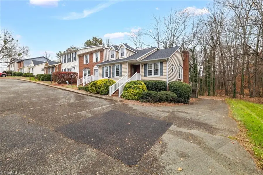 905 Park Place Drive #D, Kernersville, NC 27284 - Image #3