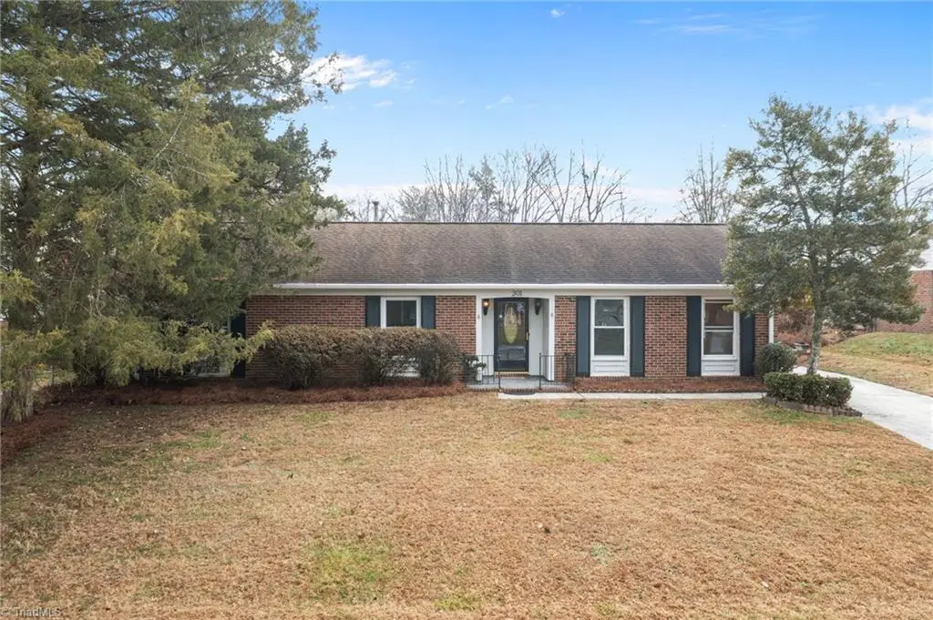 301 Cornelia Drive, Graham, NC 27253 - Image #1