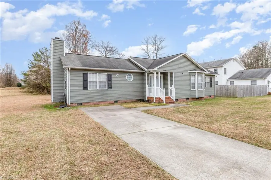 2296 Zornbrook Drive, Greensboro, NC 27406 - Image #3