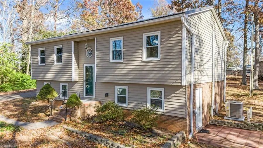 5195 Pine Hall Road, Walnut Cove, NC 27052 - Image #3