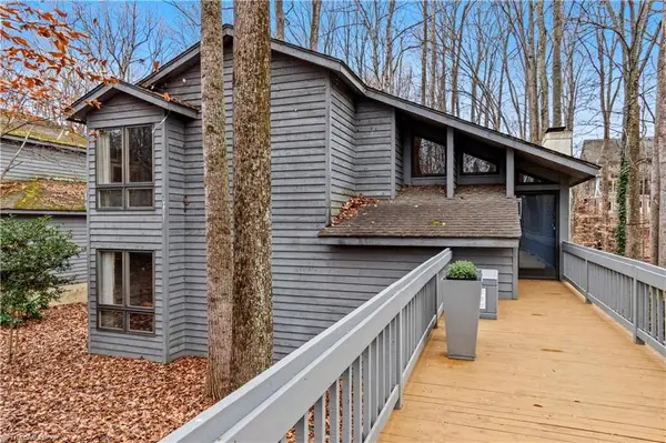 224 Forest Brook Drive, Winston-Salem, NC 27106