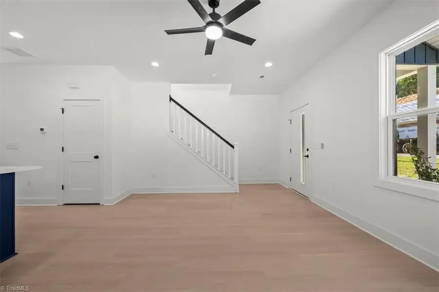 806 W Dameron Avenue, Liberty, NC 27298 - Image #3