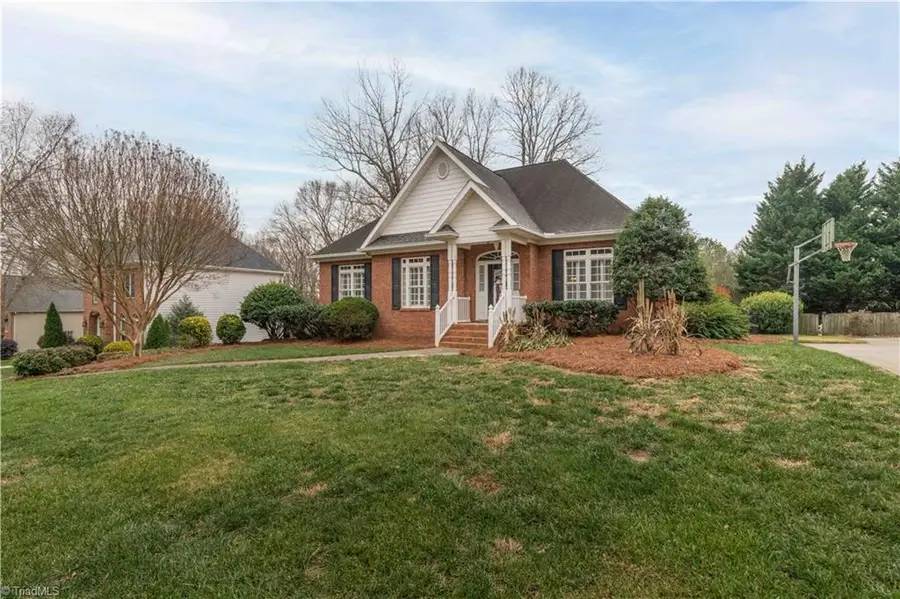 5250 Meadowlark Glen Lane, Winston Salem, NC 27106 - Image #2
