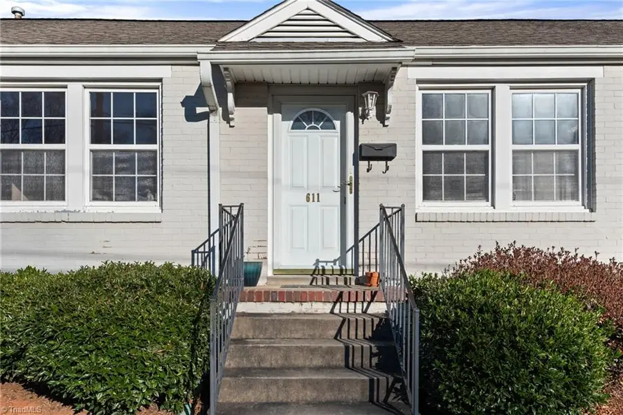 611 E Willowbrook Drive, Burlington, NC 27215 - Image #2