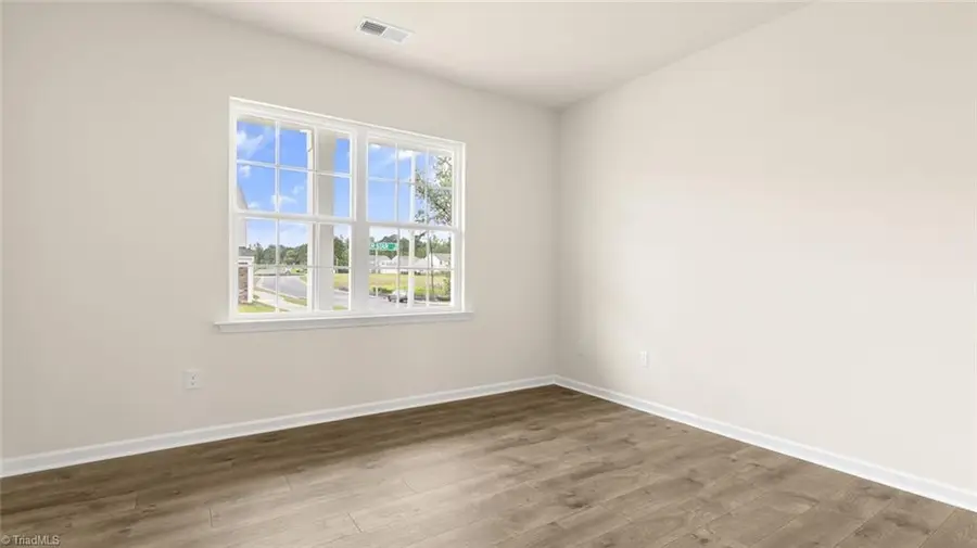 449 Falcon Lane, Lexington, NC 27295 - Image #2