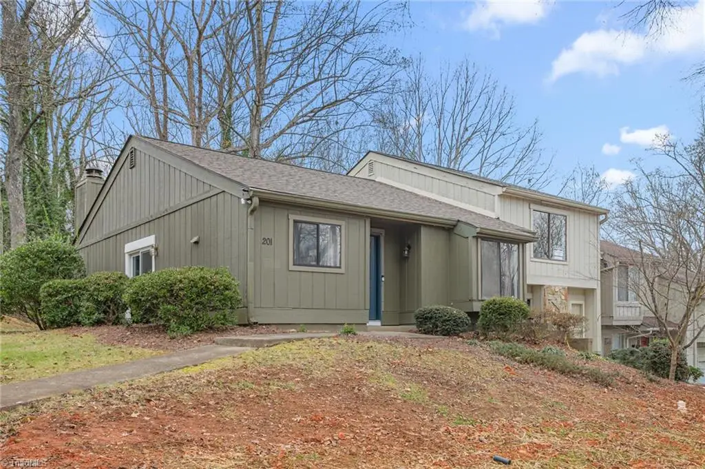 201 Lamplighter Circle, Winston Salem, NC 27104 - Image #1
