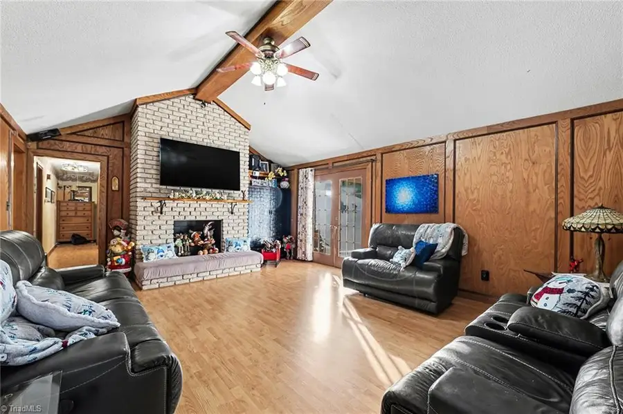 1532 Creek Bed Road, Kernersville, NC 27284 - Image #3