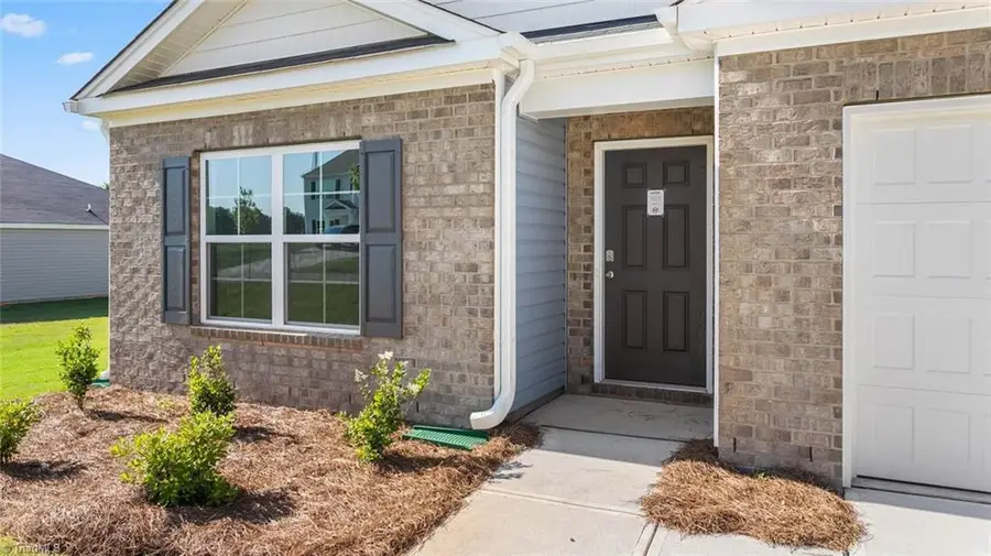 4722 Mount Hope Drive, Winston Salem, NC 27107 - Image #3