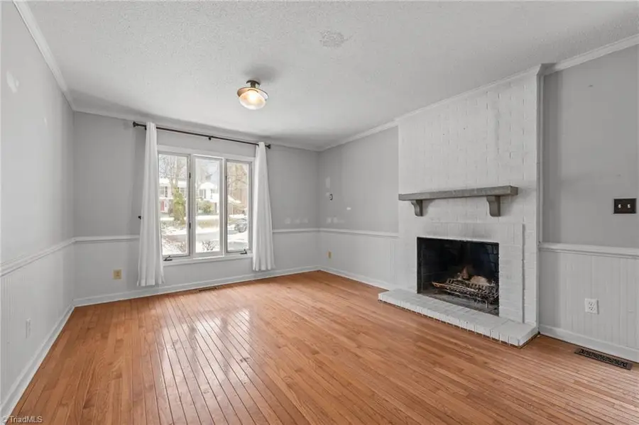 2009 Downing Street, Greensboro, NC 27410 - #3