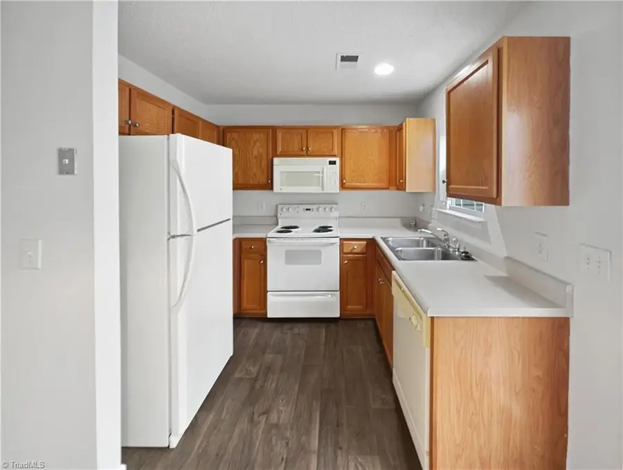 3228 Kensington Place, Winston Salem, NC 27103 - #2