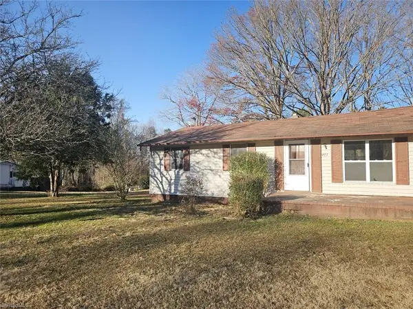 423 Mount Zion Church Road, Stokesdale, NC 27357