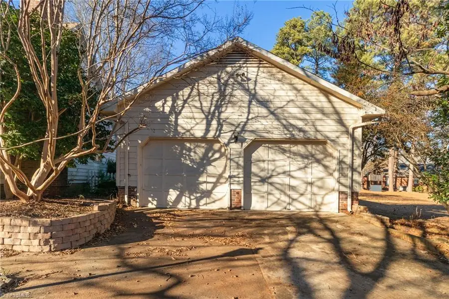 5218 Muirfield Drive, Lexington, NC 27295 - #3