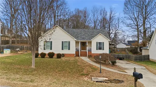 7640 Abington Drive, Kernersville, NC 27284