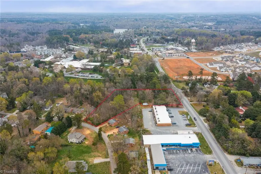 1227 Greensboro Road, High Point, NC 27260 - #2