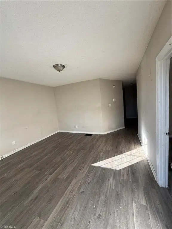 114 N Jackson Avenue, Winston Salem, NC 27101 - Image #2