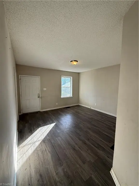 114 N Jackson Avenue, Winston Salem, NC 27101 - Image #3