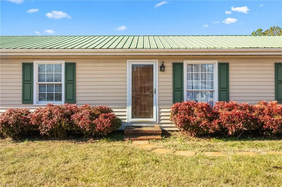 802 Quailmeadow Lane, Colfax, NC 27235 - Image #2