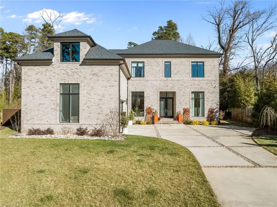 2108 Berkshire Lane, Greensboro, NC 27408 - #2