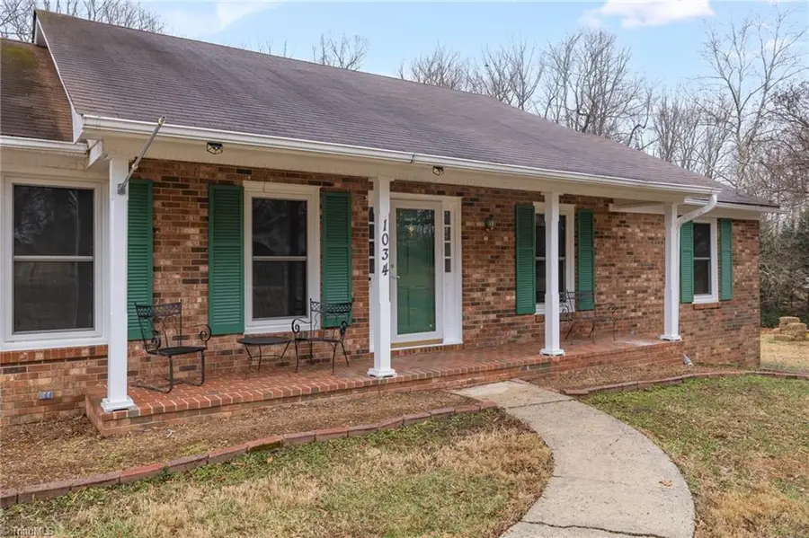 1034 Pine Knolls Road, Kernersville, NC 27284 - Image #2