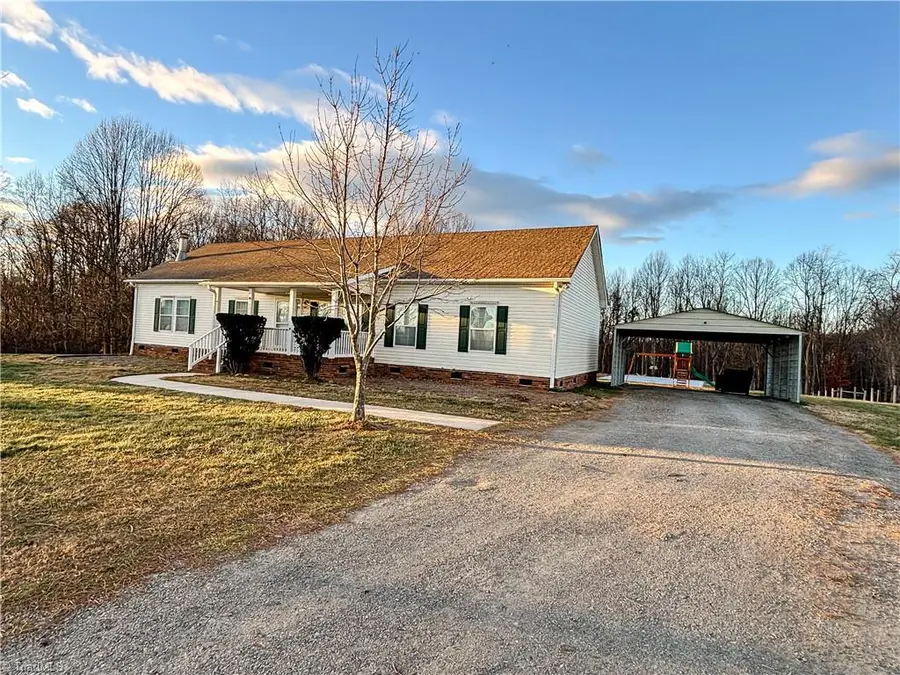 103 Simmons Farm Lane, Ararat, NC 27007 - Image #2