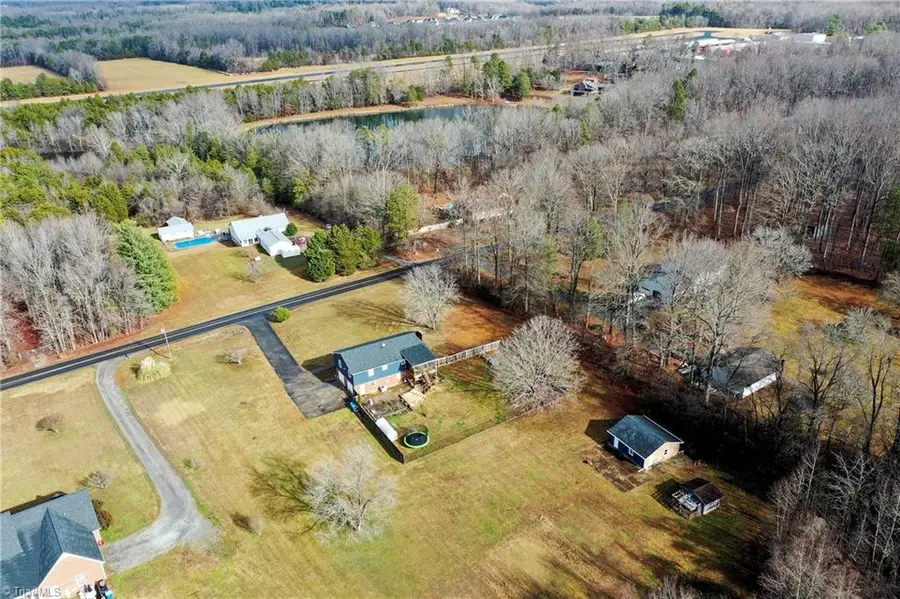 399 Comanche Drive, Advance, NC 27006 - Image #3