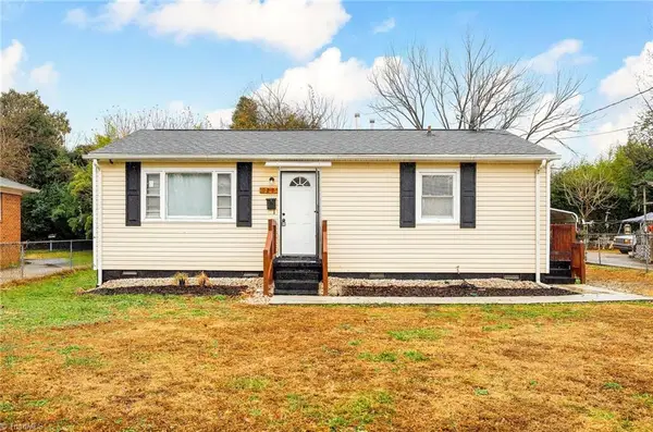 922 Llano Place, Greensboro, NC 27401