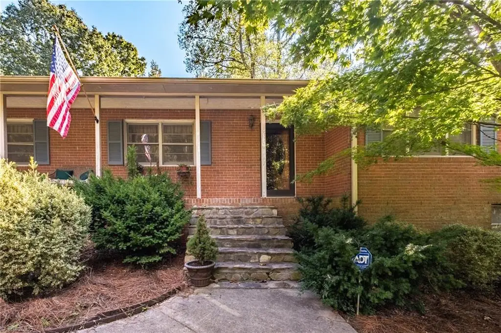 5509 Fallingbrooks Drive, Greensboro, NC 27407 - Image #1