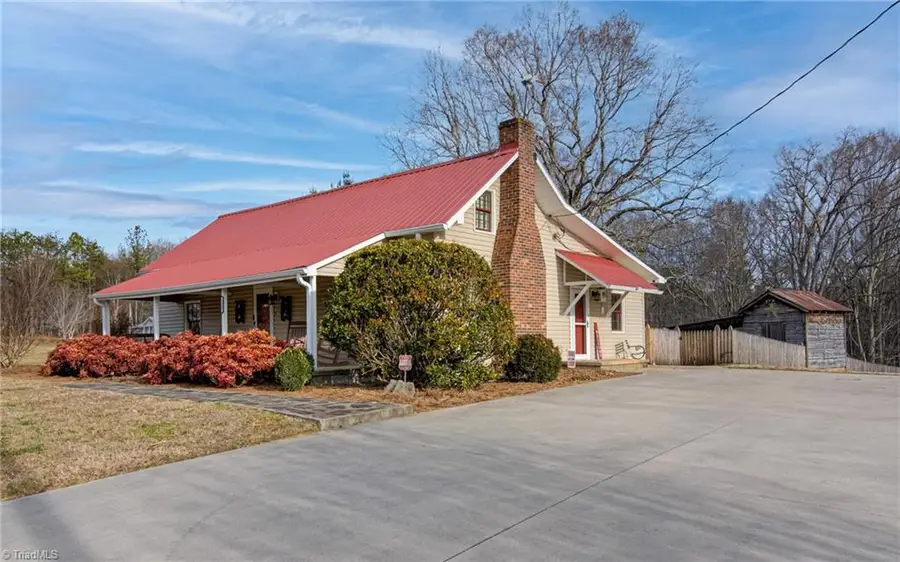 1182 Rosebud Road, Walnut Cove, NC 27052 - Image #3