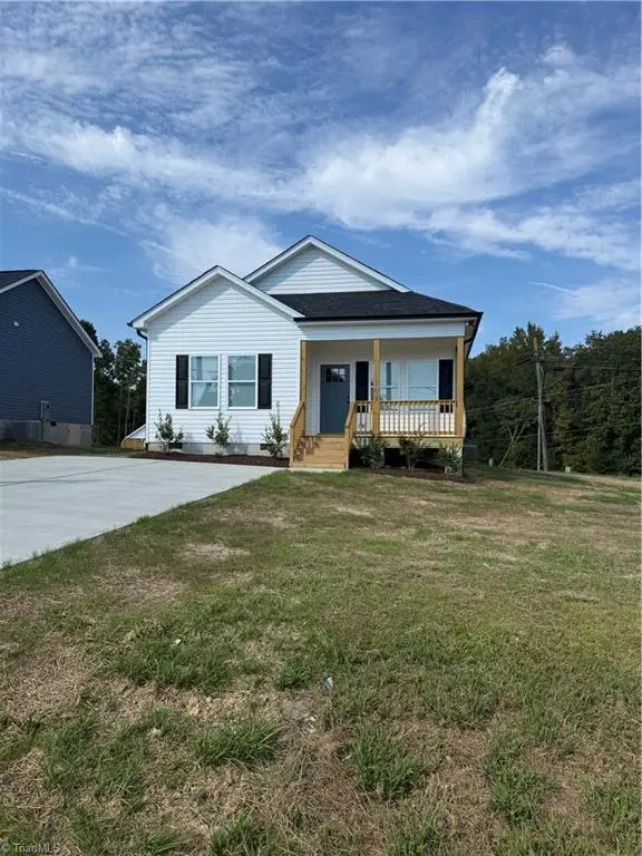 109 W Old Glencoe Road, Burlington, NC 27217 - #3