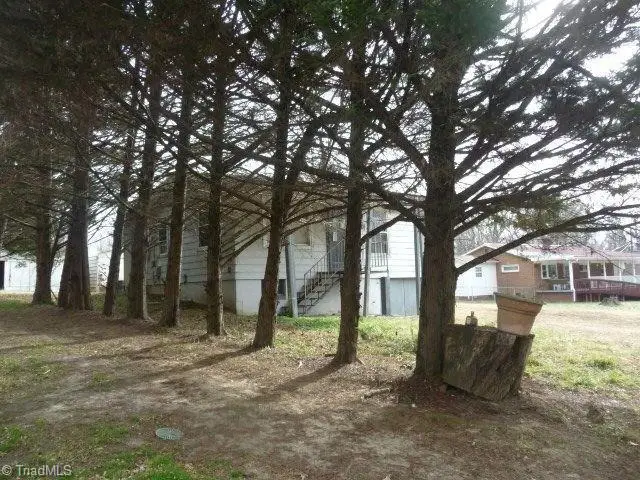 1109 W Holly Hill Road, Thomasville, NC 27360 - Image #3