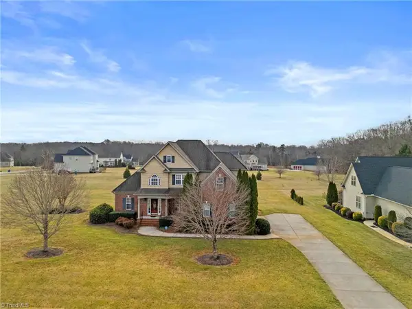 8082 Chilcutt Drive, Browns Summit, NC 27214