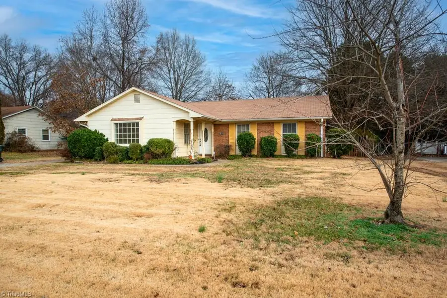 5114 Lawndale Drive, Greensboro, NC 27455 - Image #3