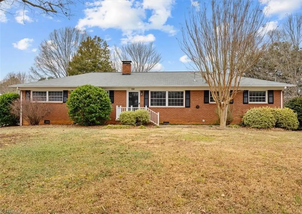 738 Britt Avenue, Asheboro, NC 27203 - Image #1