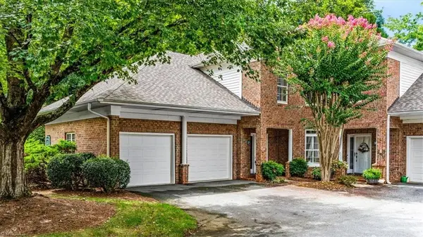 10 Indigo Lake Terrace #P, Greensboro, NC 27455