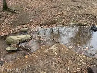 435 Old Brickyard Road, North Wilkesboro, NC 28659 - Image #2