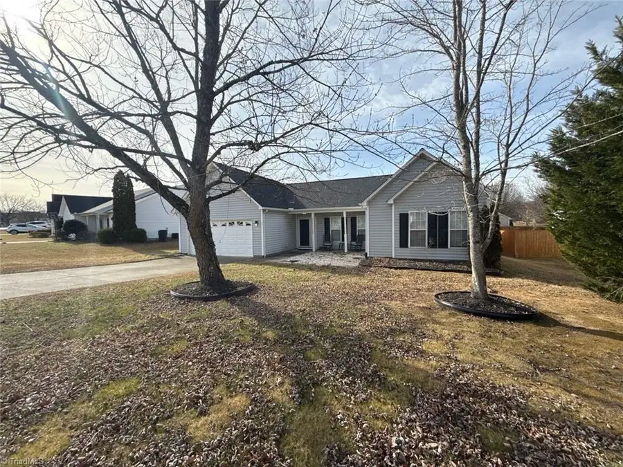 3715 Tuxford Lane, Jamestown, NC 27282 - Image #3