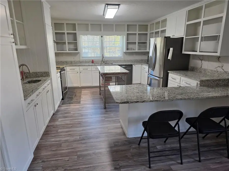 203 Sunrise Avenue, Asheboro, NC 27203 - Image #2