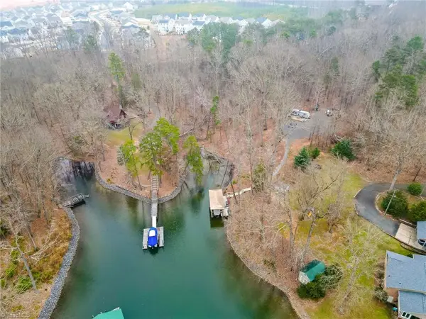 18405 Tweed Road, Charlotte, NC 28278