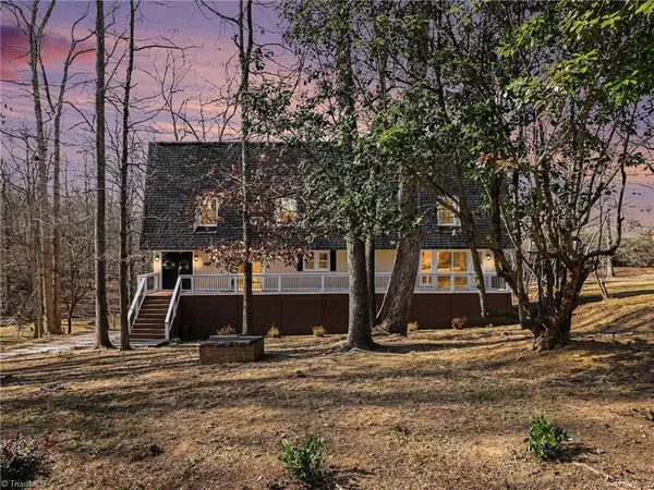 4806 Trailwood Drive, Greensboro, NC 27407