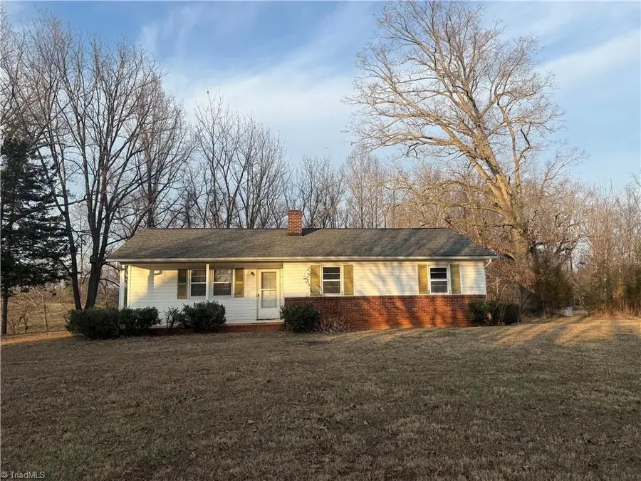 1264 W Dalton Road, King, NC 27021 - Image #2
