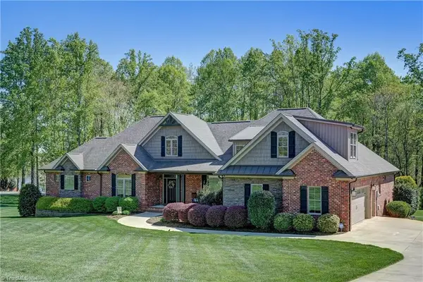 208 Lakeshore Drive, Reidsville, NC 27320