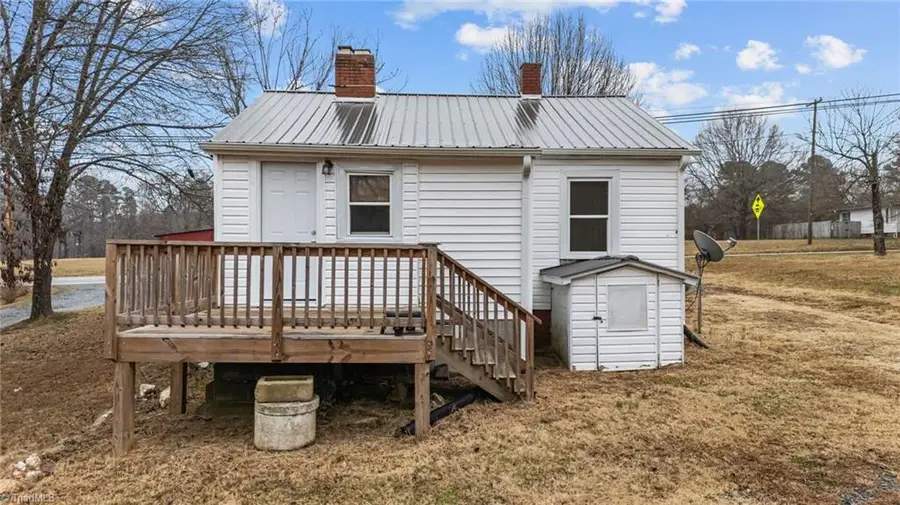 5529 Old Thomasville Road, Archdale, NC 27263 - Image #3