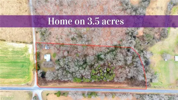 7079 Ossie Hayes Road, Seagrove, NC 27341