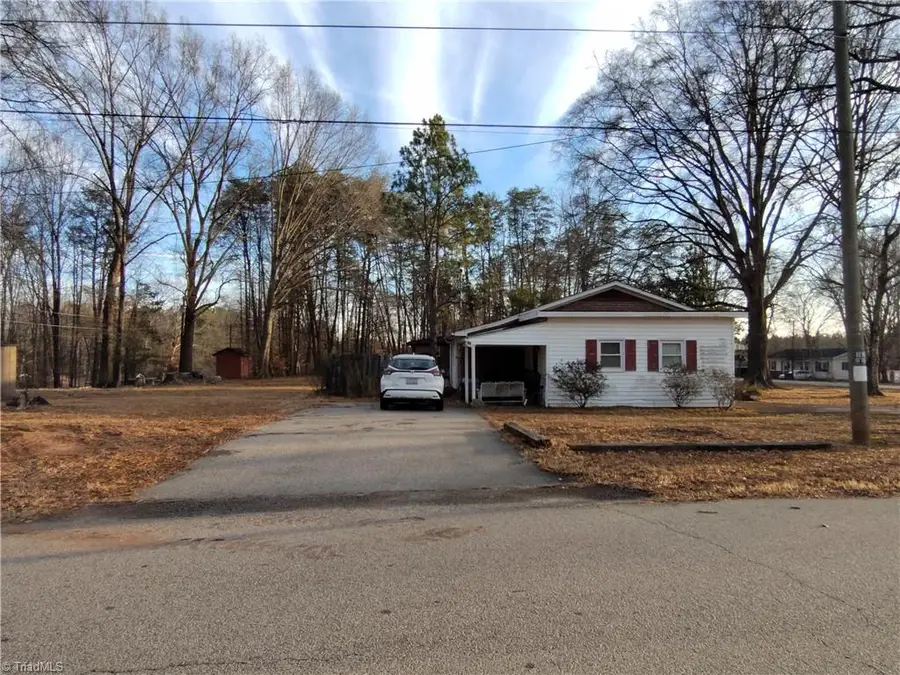 302 Gracie Street, Eden, NC 27288 - Image #2