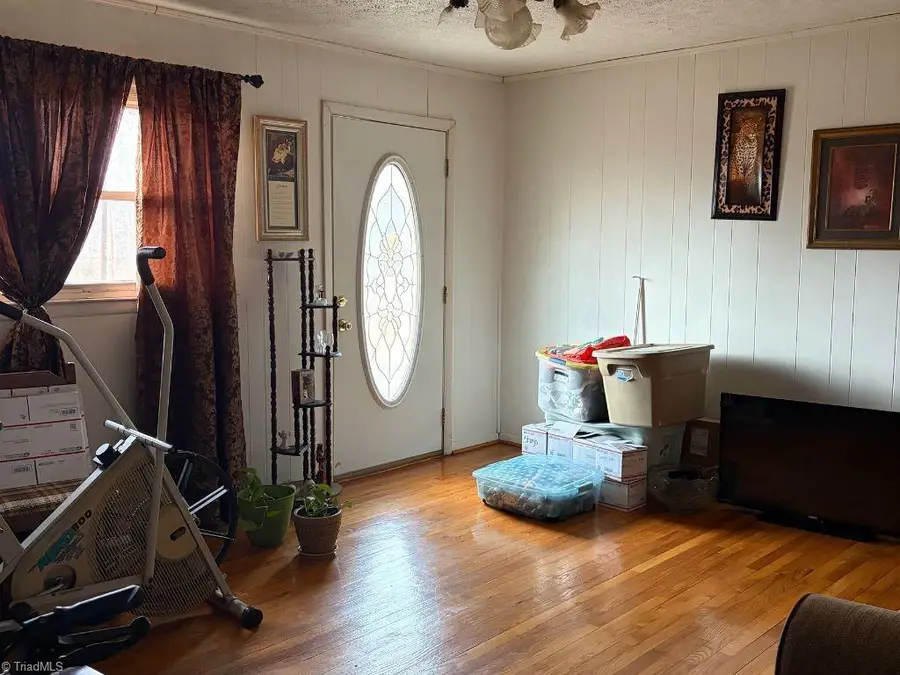 302 Gracie Street, Eden, NC 27288 - Image #3